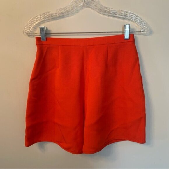 Aritzia Wilfred Le Fou Red High Rise Shorts 4 - Picture 2 of 8